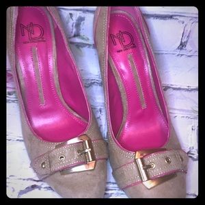 Tan Heels
